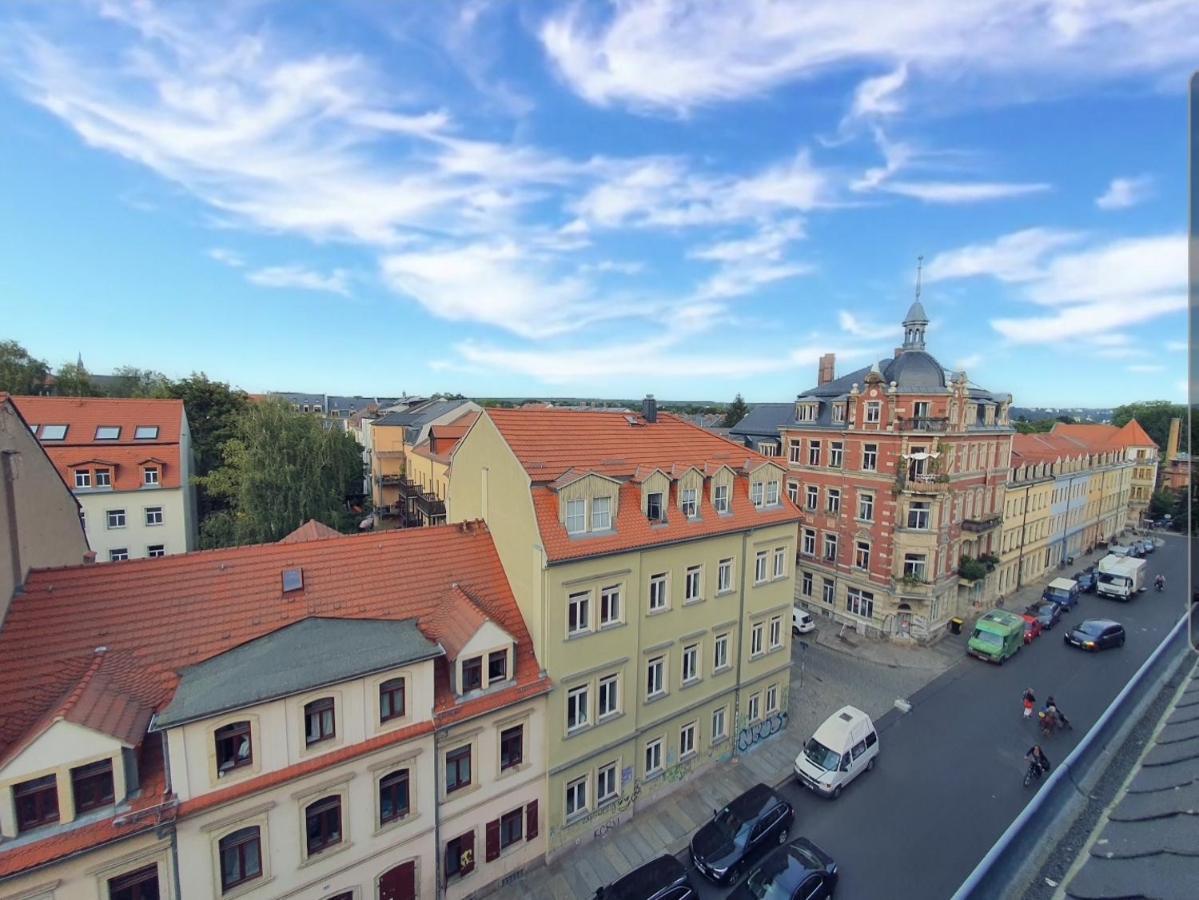 Neustadt-Aussicht - Grosse Wohnung Mit Balkon دريسدن المظهر الخارجي الصورة